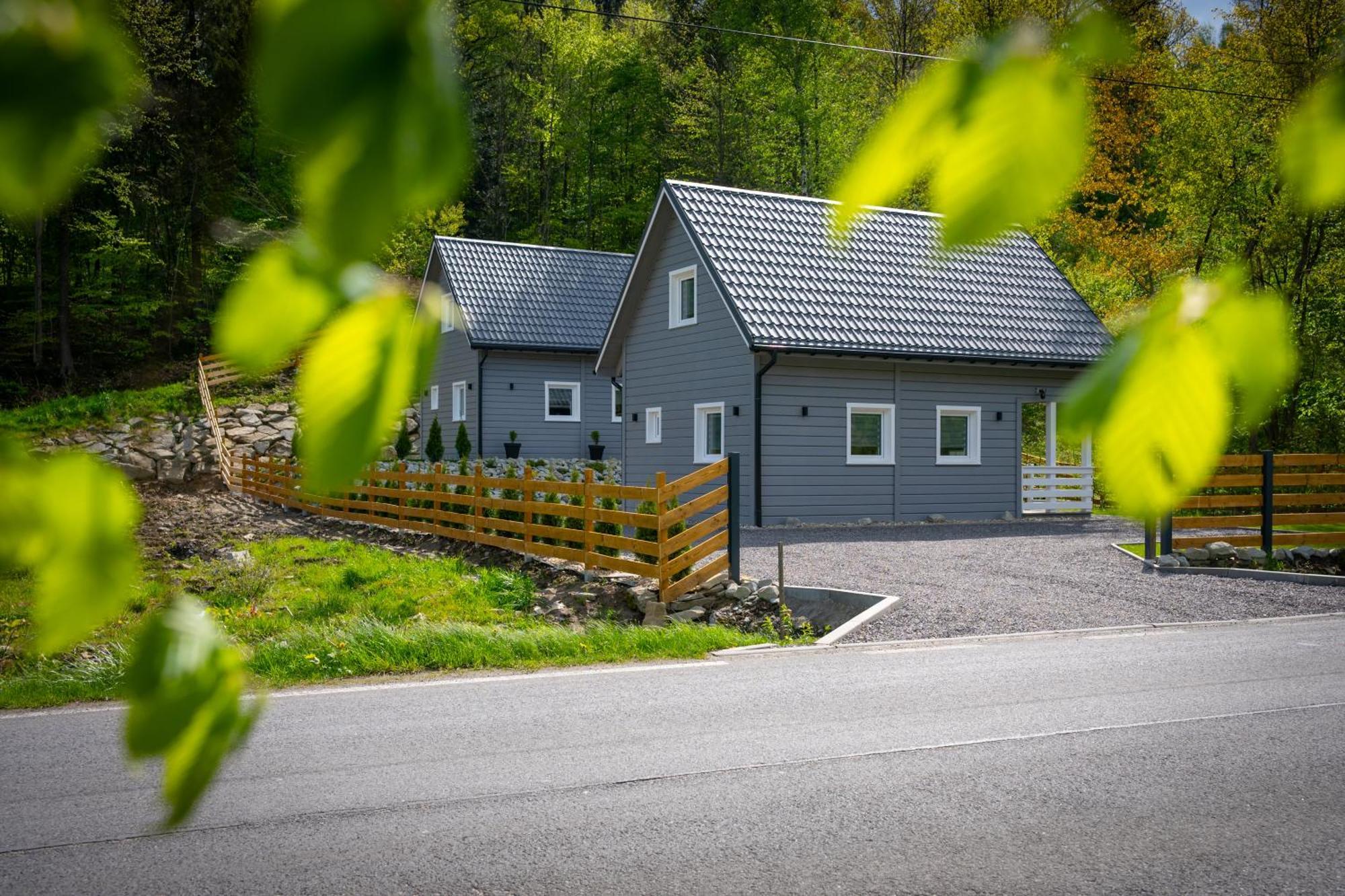 Domki U Sosny - Nowoczesne Domki Na Wylacznosc, Spokojna Okolica Blisko Lasu I Szlaku, 1,2 Km Od Centrum Brennej Brenna Esterno foto